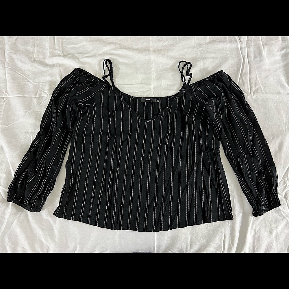 OBEY full sleeve off-the-shoulder top. Black. Size large. Lightly used.